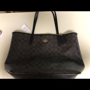 Couch shoulder bag brand new never used